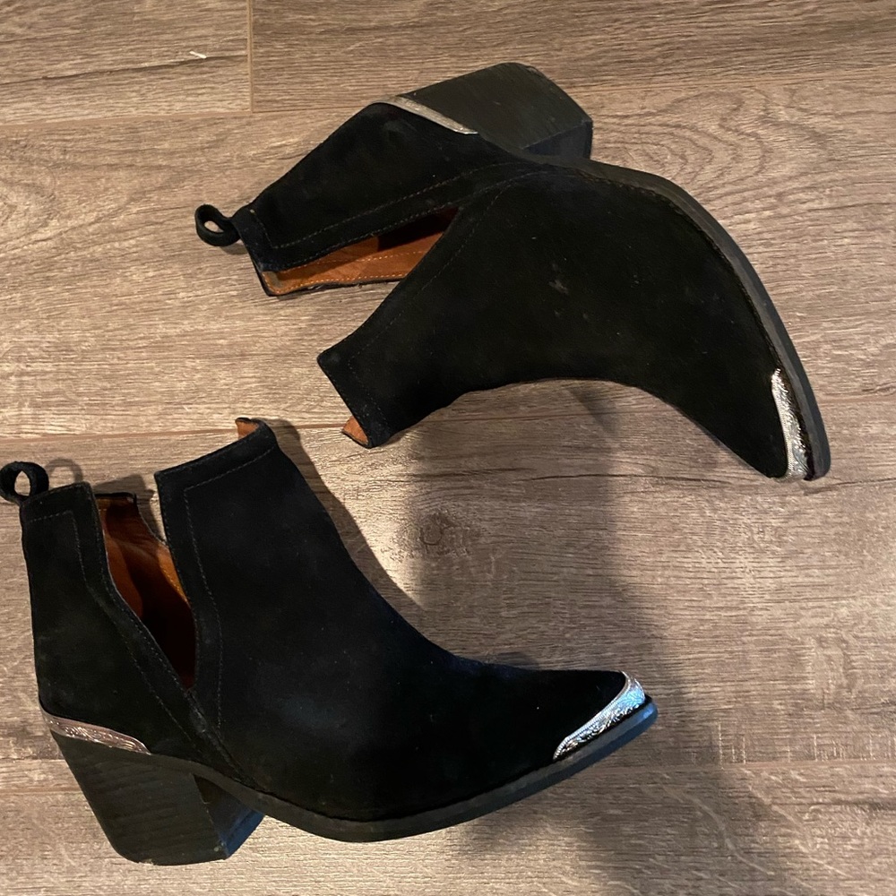 Jeffrey Campbell Cromwell booties